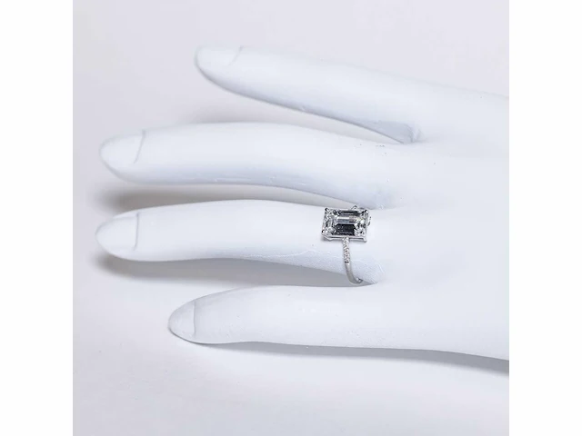 18 karaat witgouden ring met 3,07 crt. diamant. - afbeelding 5 van  18