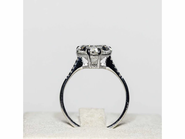 18 karaat witgouden ring met 3,07 crt. diamant. - afbeelding 7 van  11