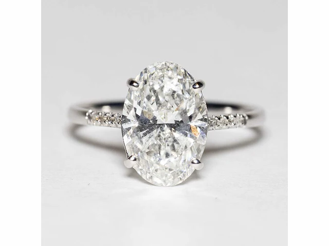 18 karaat witgouden ring met 3,11 crt. diamant. - afbeelding 1 van  9