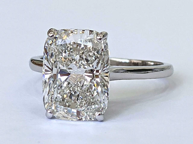 18 karaat witgouden ring met 5,02 crt. diamant - afbeelding 6 van  7