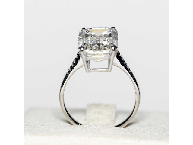 18 karaat witgouden ring met 7,05 crt. diamant - afbeelding 5 van  9