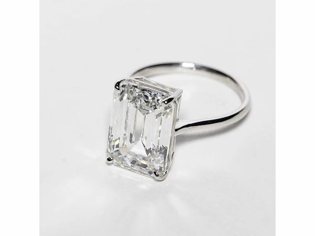 18 karaat witgouden ring met 8,05 crt. diamant. - afbeelding 5 van  18