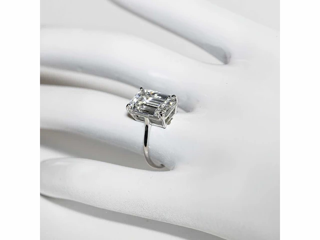 18 karaat witgouden ring met 8,05 crt. diamant. - afbeelding 9 van  18