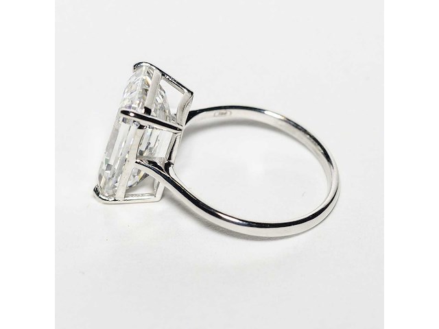 18 karaat witgouden ring met 8,05 crt. diamant. - afbeelding 6 van  18