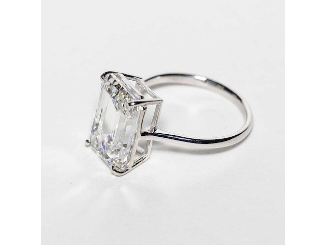 18 karaat witgouden ring met 8,05 crt. diamant. - afbeelding 7 van  18