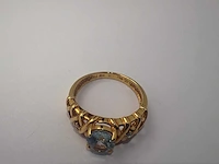 18 karaats geelgouden ring met topaas en 0,02kt diamant - afbeelding 3 van  3