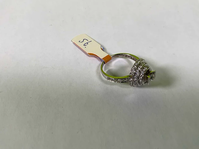 18 karaats witgouden ring - afbeelding 2 van  3