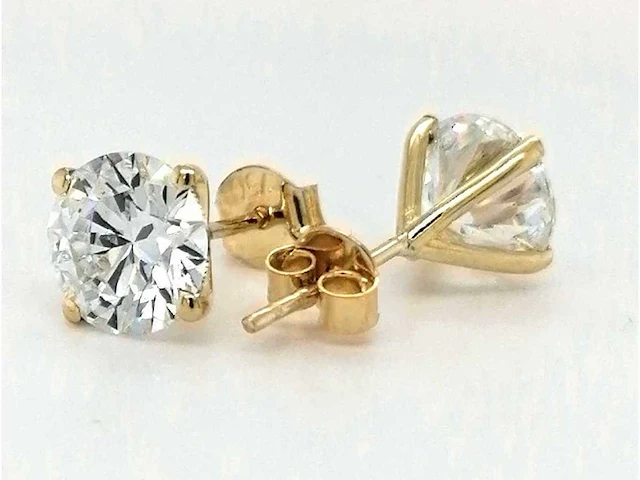 18 krt. geel gouden oorstekers 5,03 crt. diamanten - afbeelding 1 van  4