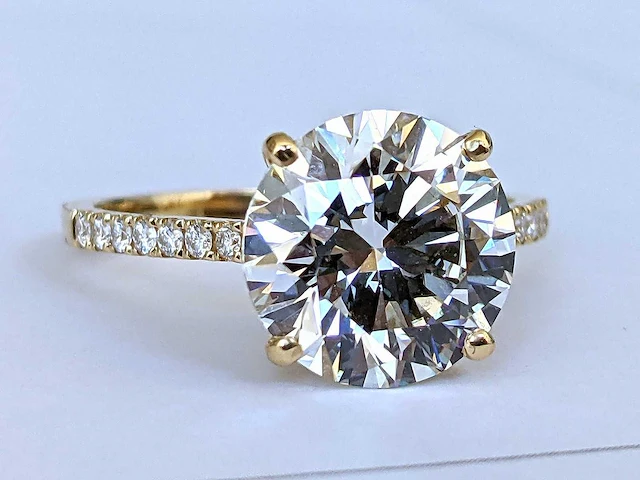 18 krt. geel gouden ring 4,27 crt. diamanten - afbeelding 6 van  8