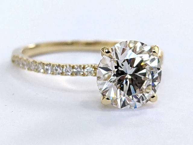 18 krt. geel gouden ring met diamant 2,16 crt. - afbeelding 3 van  13