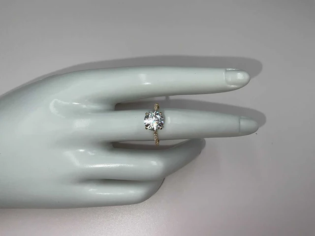 18 krt. geel gouden ring met diamant 2,16 crt. - afbeelding 5 van  13