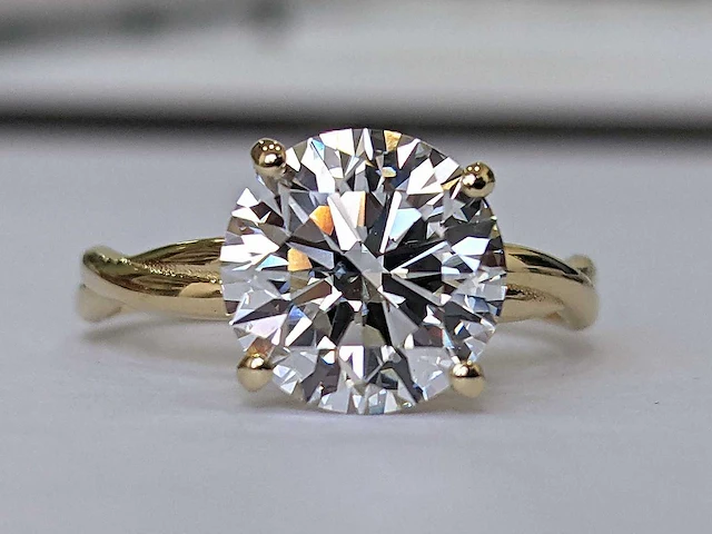 18 krt geel gouden ring met diamant 3,01 crt - afbeelding 6 van  7