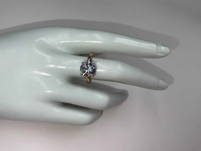 18 krt. geel gouden ring met diamant 3,07 crt. - afbeelding 3 van  12
