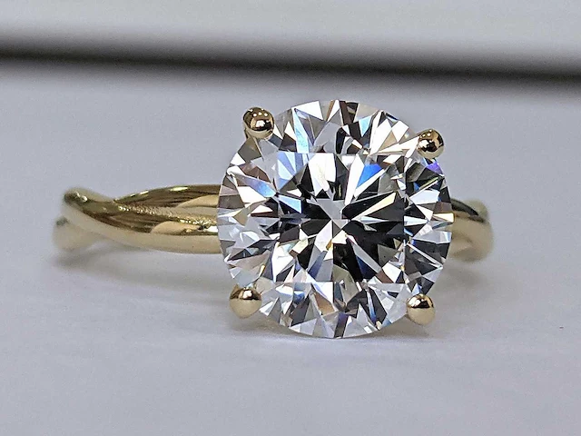 18 krt. geel gouden ring met diamant 3,07 crt. - afbeelding 9 van  12