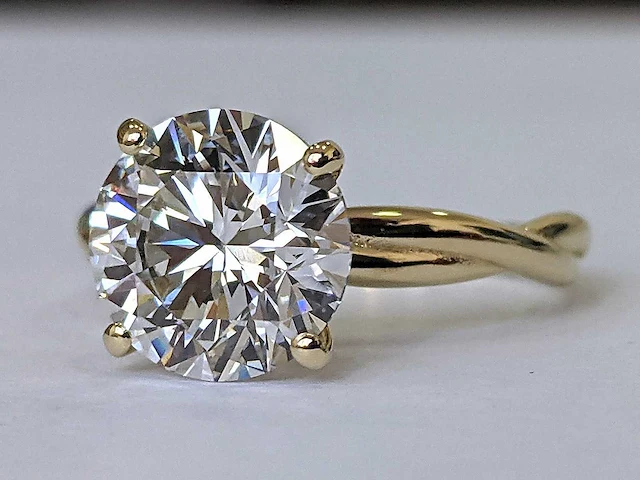 18 krt. geel gouden ring met diamant 3,07 crt. - afbeelding 10 van  12