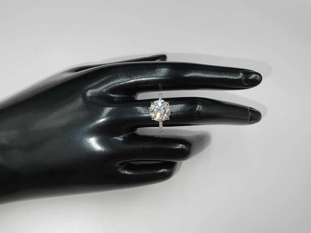 18 krt. geel gouden ring met diamant 4,00 crt. - afbeelding 1 van  12