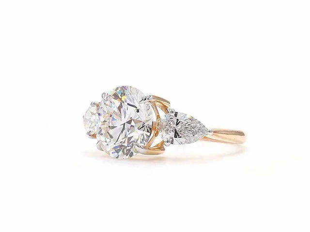 18 krt. geel gouden ring met diamant 4,06 crt. - afbeelding 3 van  7