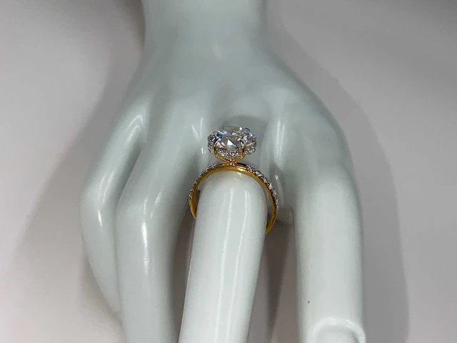 18 krt. geel gouden ring met diamant 4,54 crt. - afbeelding 11 van  17