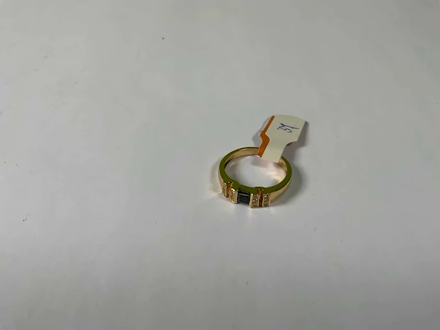 18 krt geelgouden ring - afbeelding 1 van  3