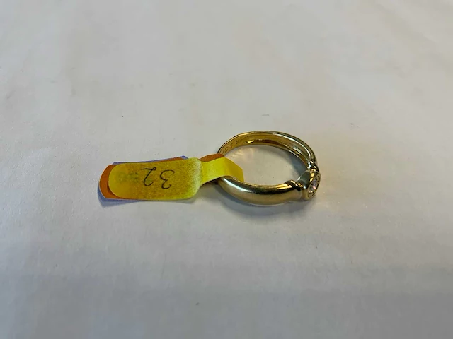 18 krt geelgouden solitairring - afbeelding 2 van  4