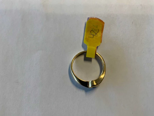 18 krt geelgouden solitairring - afbeelding 4 van  4