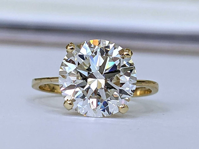 18 krt gouden ring met diamant 5,01 crt - afbeelding 2 van  9