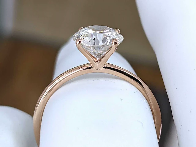 18 krt. rose gouden ring met diamant 2,01 crt - afbeelding 1 van  6