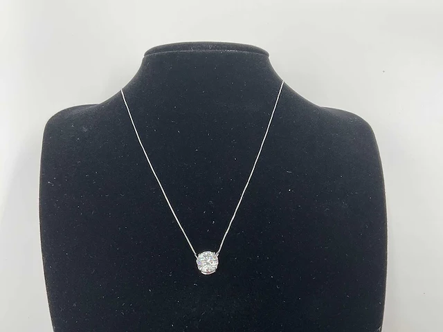 18 krt. wit gouden ketting met hanger met diamant 3,29 crt. - afbeelding 1 van  12