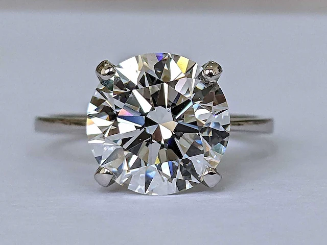 18 krt wit gouden ring met diamant 5,00 crt - afbeelding 1 van  8