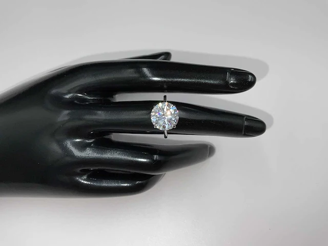 18 krt. wit gouden ring met diamant 5,05 crt. - afbeelding 1 van  19