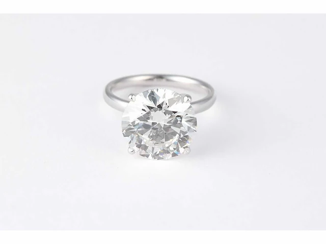 18 krt. witgouden ring met 8,01 crt. diamant - afbeelding 6 van  7