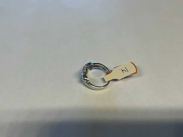 18 krt witgouden ring - afbeelding 2 van  3