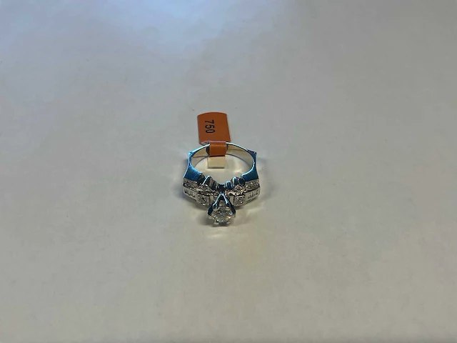 18 krt witgouden ring - afbeelding 1 van  4