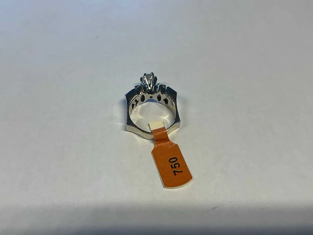 18 krt witgouden ring - afbeelding 4 van  4