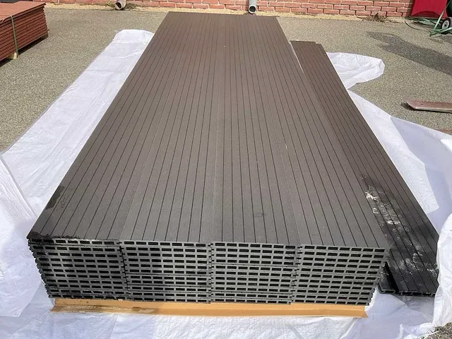 18 m² composiet vlonderplank antraciet 300x25x2.3 cm - afbeelding 2 van  7