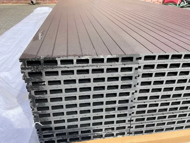 18 m² composiet vlonderplank antraciet 300x25x2.3 cm - afbeelding 5 van  7