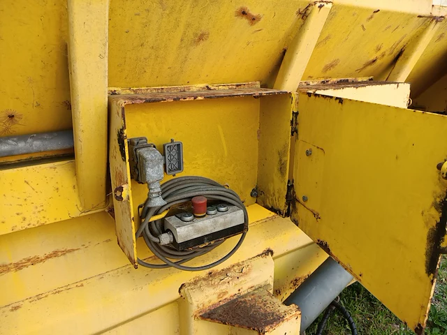 18 m3 haakarm afzet perscontainer, husmann, geel, 2009 - afbeelding 11 van  11
