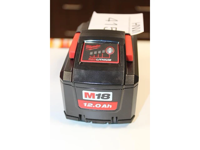 18 volt accu milwaukee m18 hb12 12.0 ah - afbeelding 2 van  2