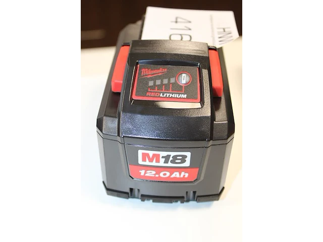 18 volt accu milwaukee m18 hb12 12.0 ah - afbeelding 2 van  2