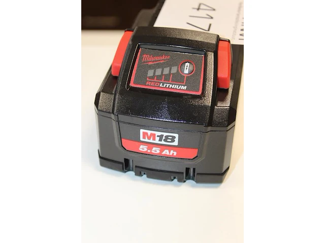 18 volt accu milwaukee m18 hb5.5 5.5 ah - afbeelding 2 van  2