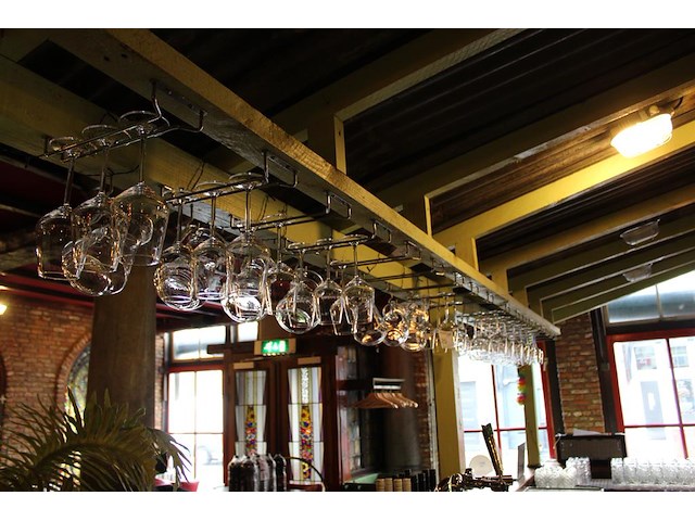 18 wijnglazenhouders met lengte 30 cm. - afbeelding 1 van  2