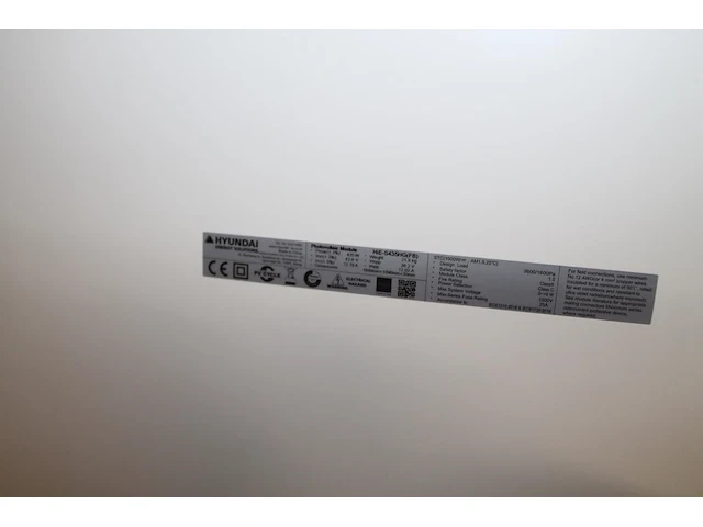 18 zonnepanelen hyundai hie-s435-hg full black. afmeting 100x190 cm. - afbeelding 2 van  2