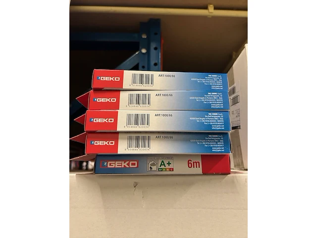 180x 6 meter zelfklevende tochtstrip d-profiel geko - afbeelding 2 van  6