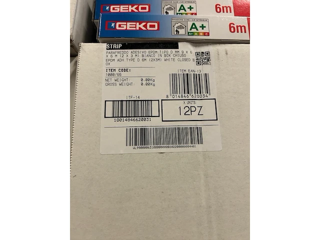 180x 6 meter zelfklevende tochtstrip d-profiel geko - afbeelding 6 van  6