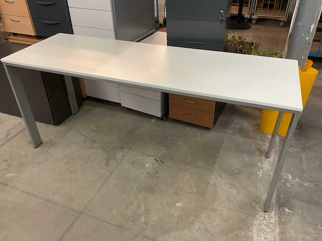180x60cm bureautafel - afbeelding 1 van  1