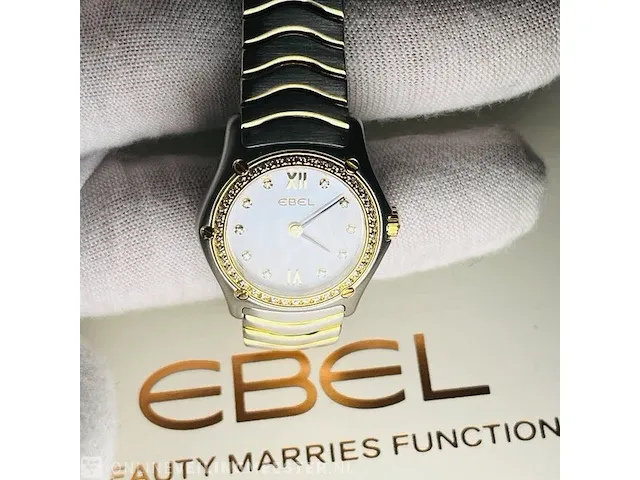 18kt gouden dames horloge - ebel sportwave diamanten model van €4900,00 - afbeelding 5 van  8
