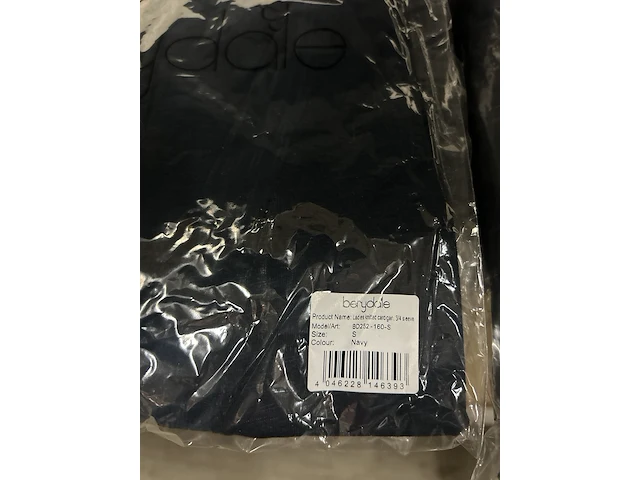 18x diverse kleding w.o. berydale, endurance - afbeelding 9 van  9