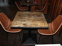 19 horecatafels met houten blad en metalen voet en 40 buisstalen kuipstoelen met kunstlederen zitting. - afbeelding 9 van  15