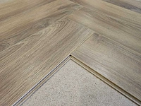 19 m2 laminaat visgraat - 630 x 126 x 8 mm - afbeelding 2 van  3
