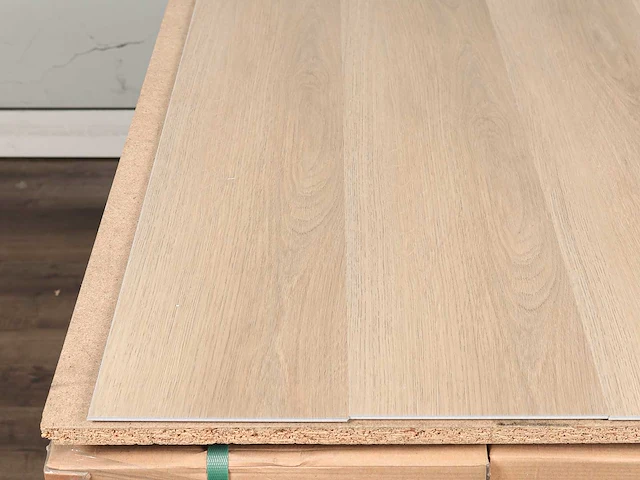 19 m2 pvc spc click plank met xps onderlaag - 1220 x 182 x 5 mm - afbeelding 2 van  4